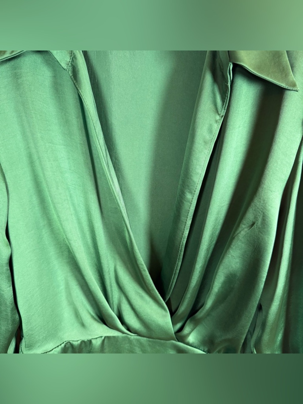Zara Women's Short Satin Effect Wrap Mini Dress in Green Size M - Picture 5 of 11